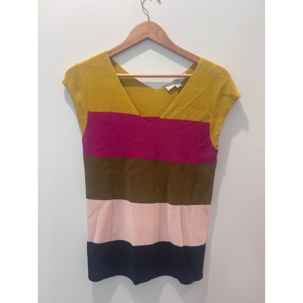 Loft Sweater Vest Women Size M Multi Color Striped V-Neck Ribbed Knit Top